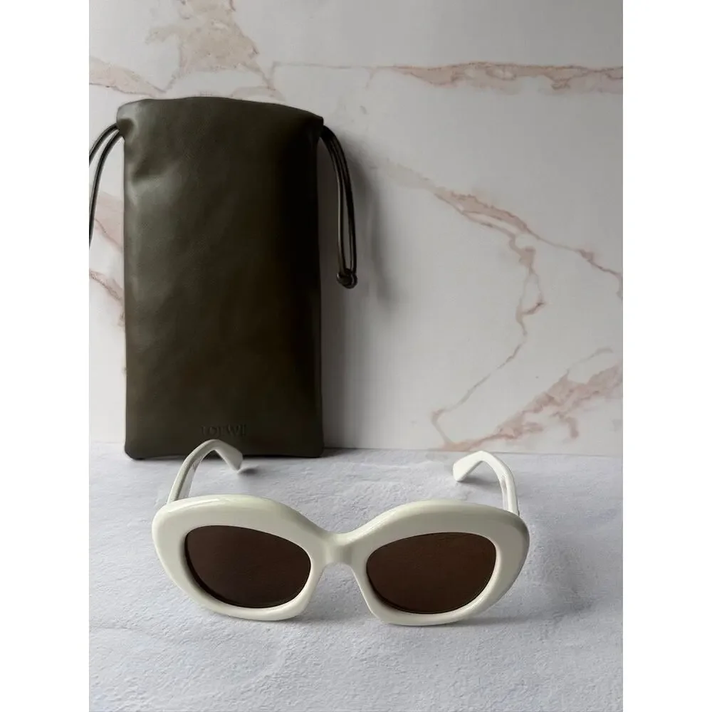 Loewe LW40153I Curvy Sunglasses in White